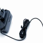 Adapteris OMRON žastiniams kraujospūdžio matuokliams jungti į 220V tinklą