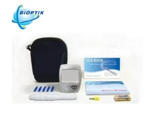 Analizatorius gliukozės, cholesterolio ir hemoglobino kiekio nustatymui BIOPTIK EasyTouch® GCHb
